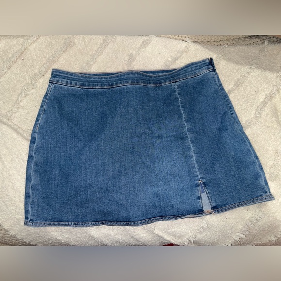 American Eagle Outfitters Blue Mini Skort - Picture 1 of 5